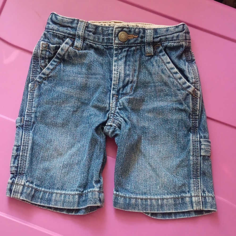 Levis jean shorts